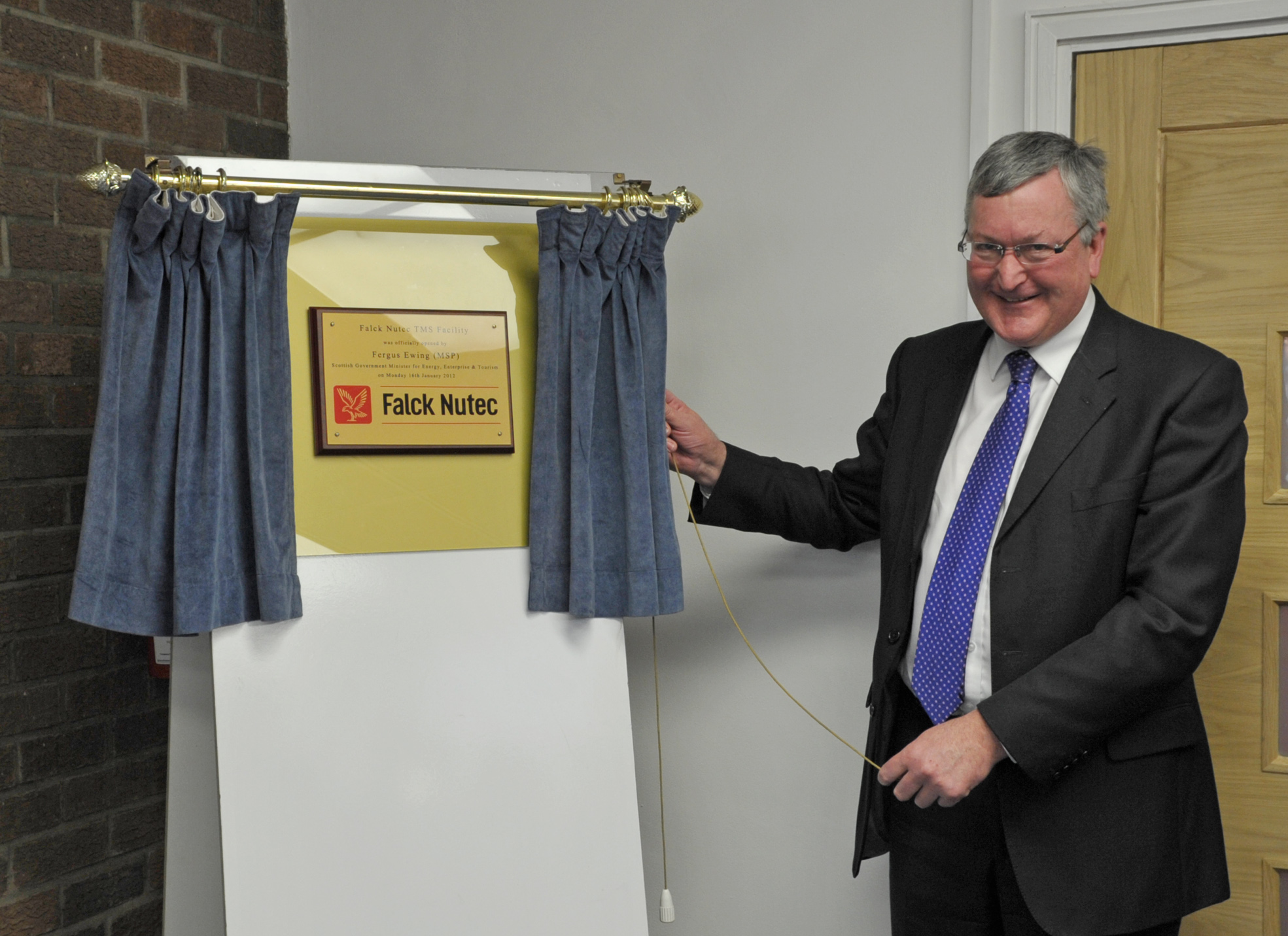 Scottish Minister for Energy Opens Falck Nutec's Training Centre (UK)