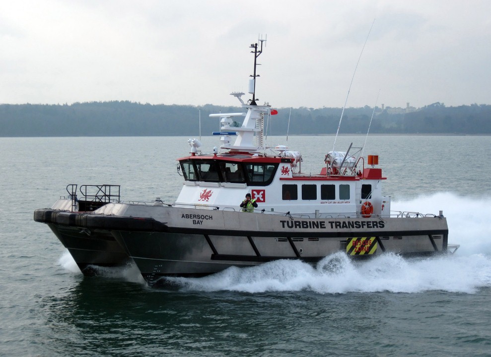 South Boats Delivers 'Abersoch Bay' to Turbine Transfers (UK)