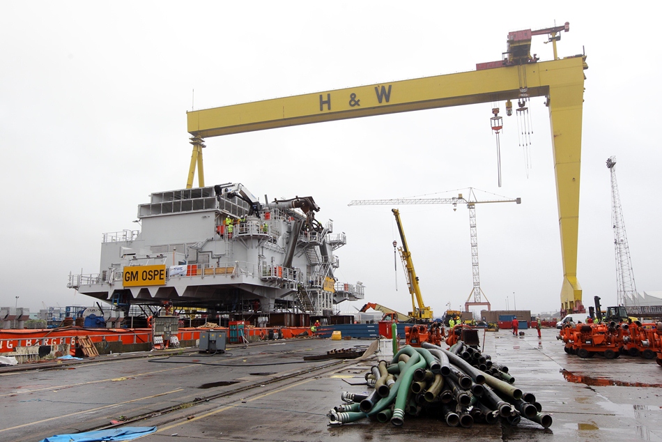 UK: Siemens, H&W Deploy Gwynt y Mor Substation
