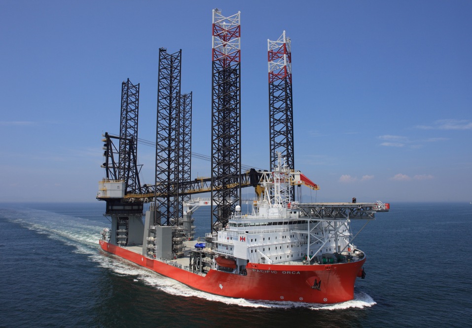 Denmark: Knud E. Hansen Designs Two Wind Turbine Installation Vessels for Swire