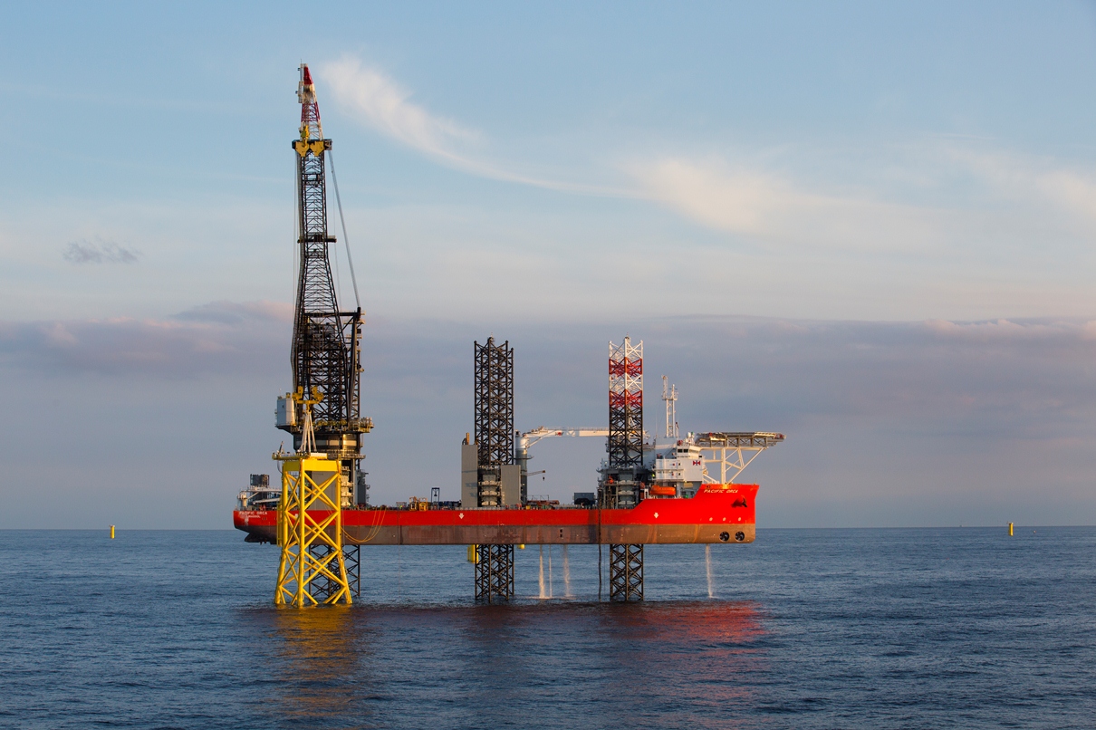 Bang-Up Job Done on Pioneering Offshore Wind Project