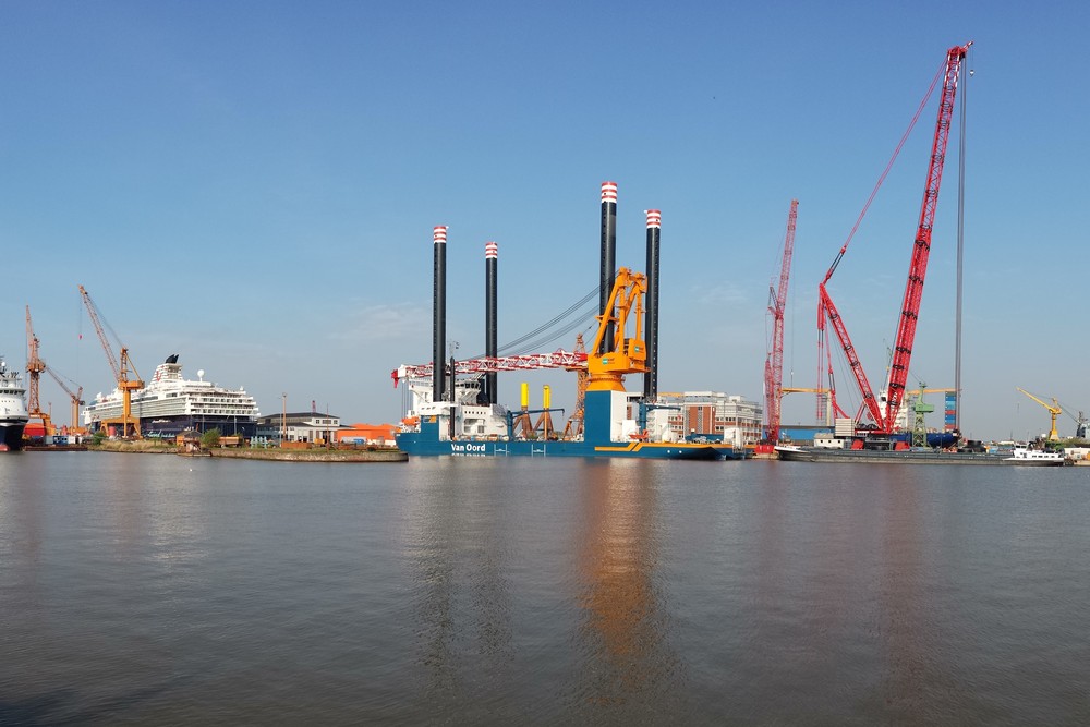 Van Oord Improves Internal Communication