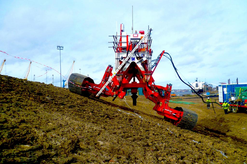 IHC's Hi-Traq Trencher Wins British Engineering Exellence Award