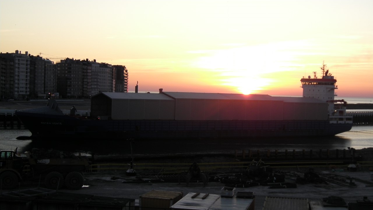 First SeaMade Turbine Tower Arrive at Ostend Port