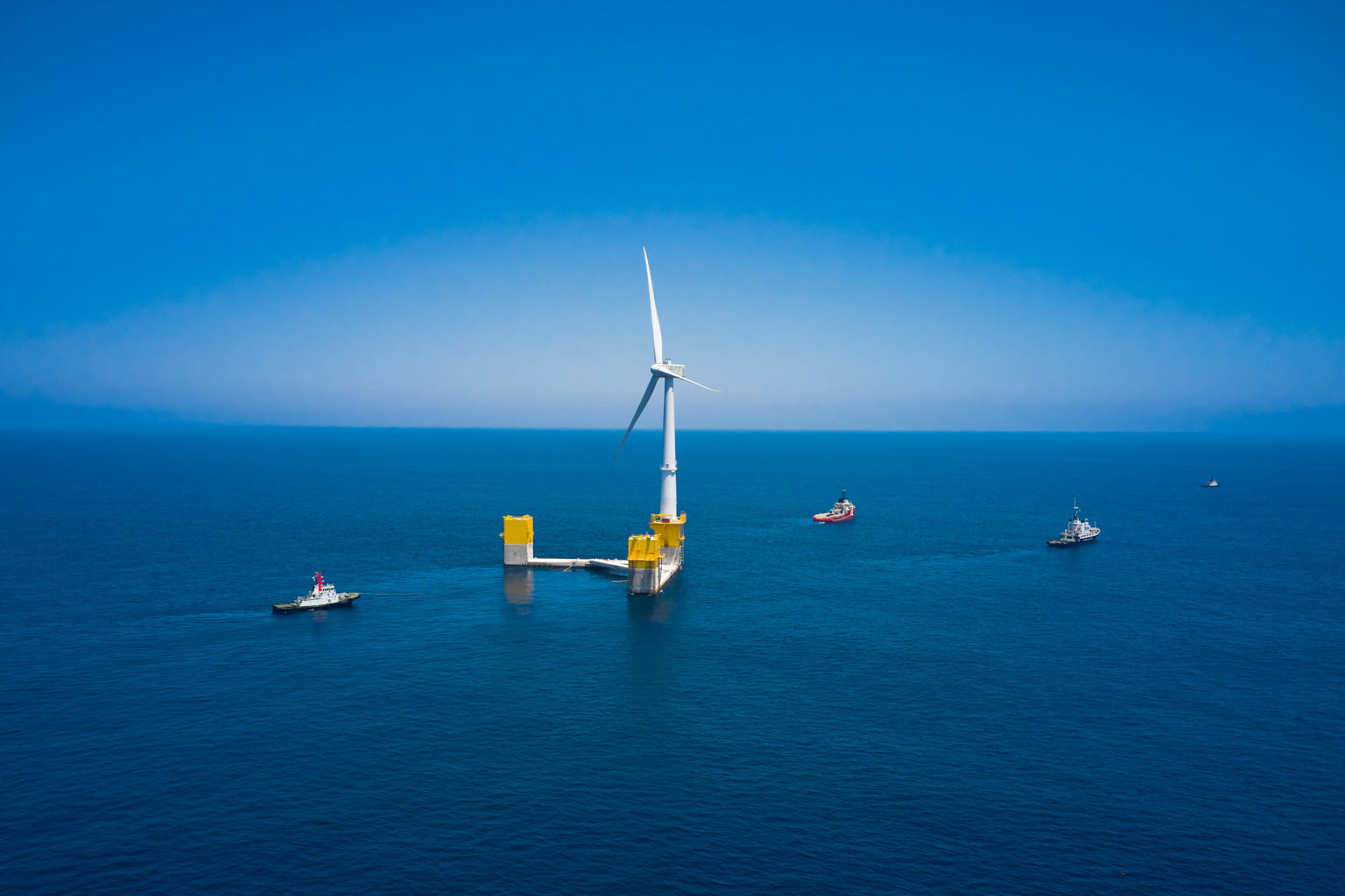 7-MW-Fukushima-Turbine-Starts-Final-Voyage