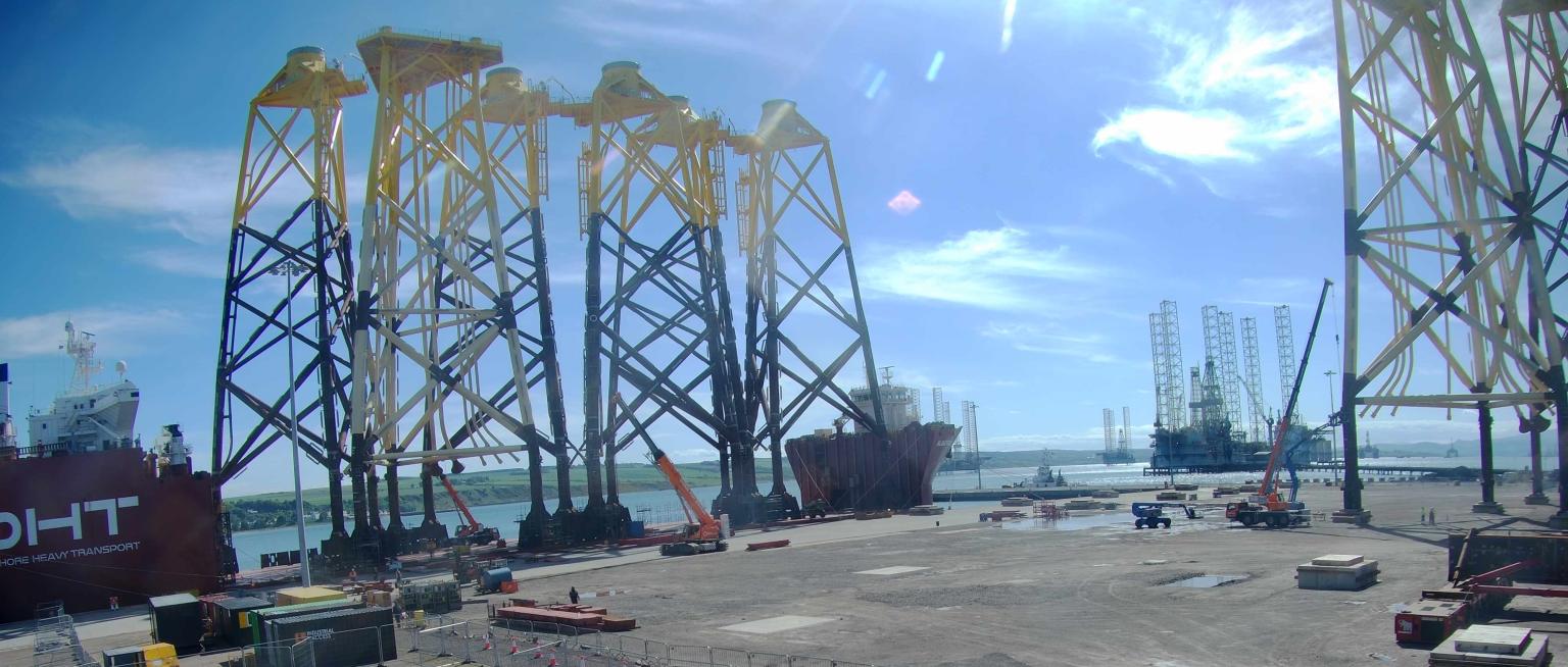 A photo of OHT vessels and Moray East jacket at the Port of Nigg
