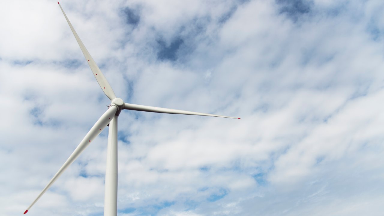 BP Ventures Into Offshore Wind