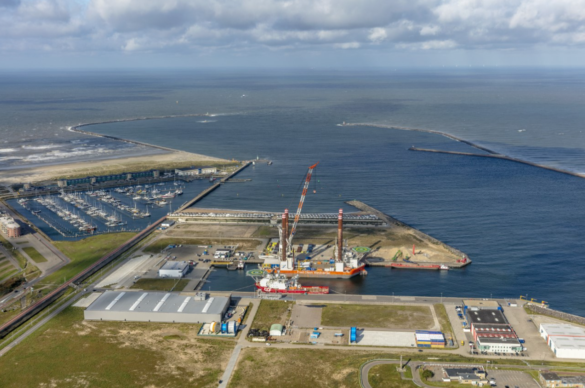 Siemens Gamesa Picks DHSS IJmuiden as Hollandse Kust Zuid Commissioning Hub