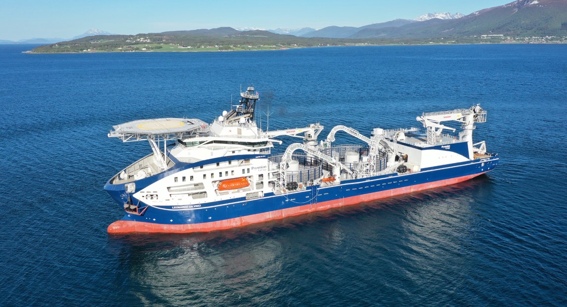 CLV-Leonardo-da-Vinci-sets-sail