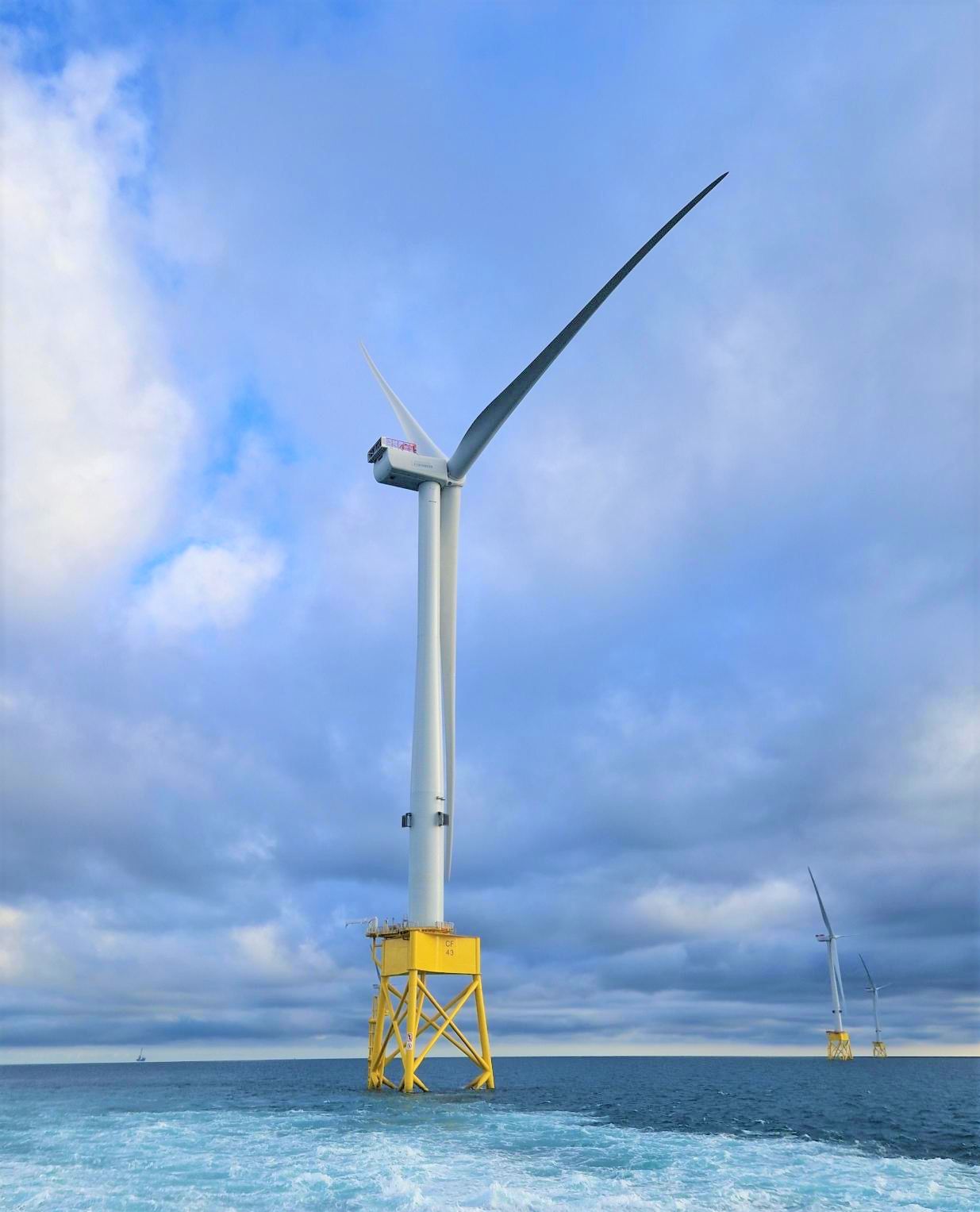 Changfang and Xidao wind turbine installation halfway done