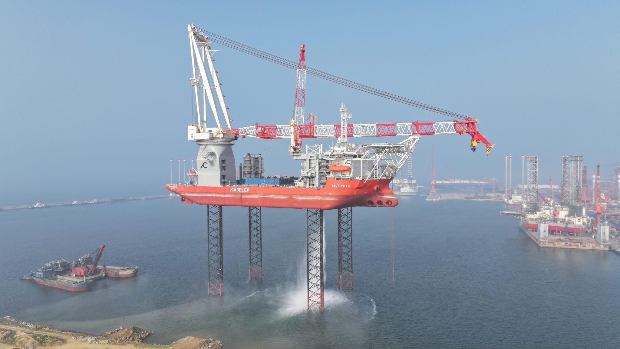 WTIV Wind Peak On Its Way to Sofia Offshore Wind Farm Site to