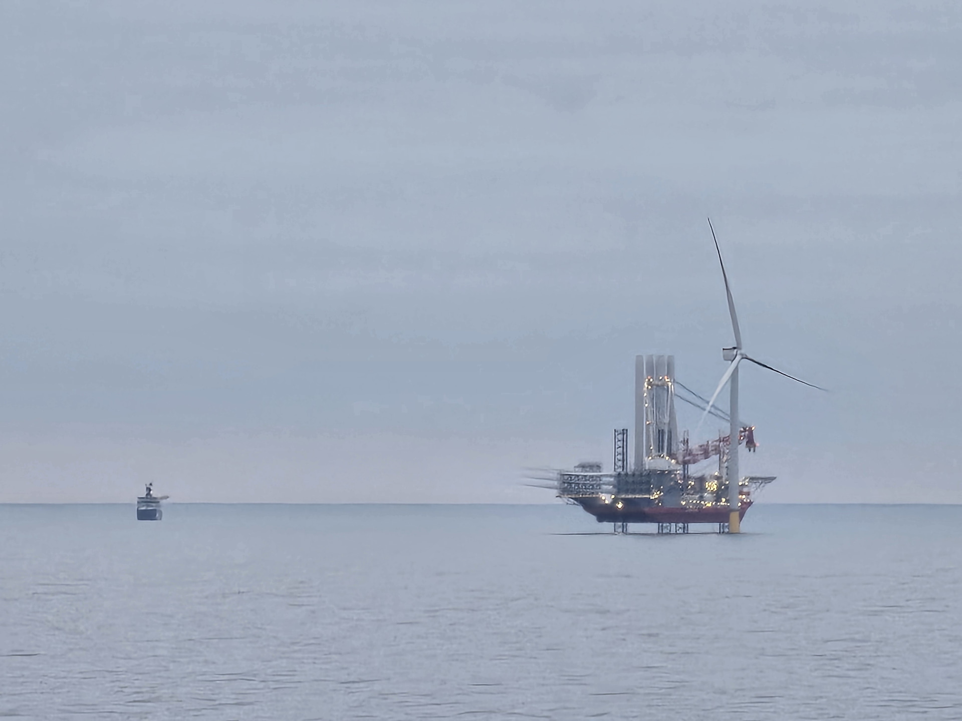 Wind Peak WTIV installing the first wind turbine at Sofia offshore wind farm