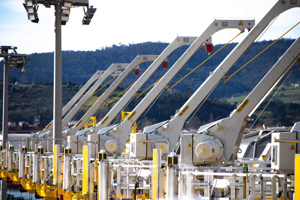 PALFINGER MARINE supplies service cranes for Poland's largest offshore wind farm.